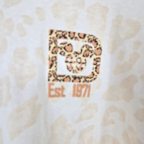 Walt Disney World Animal Kingdom Safari Letters Spirit Jersey Large NWT - Picture 3 of 11